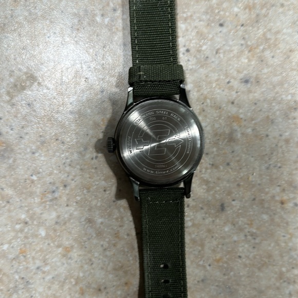Timex Expedition Watch - Picture 4 of 6